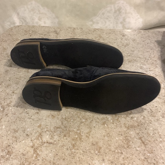 NWOT Paul Green Selby Slip On Black Suede Loafer Flats Size 8.5 - Picture 6 of 7